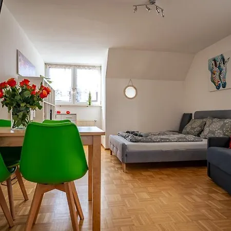 Charlotte Sonnenschein Friedrichshafen