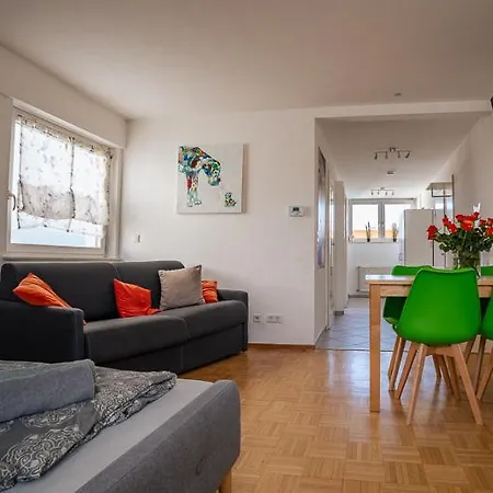 Apartment Charlotte Sonnenschein *