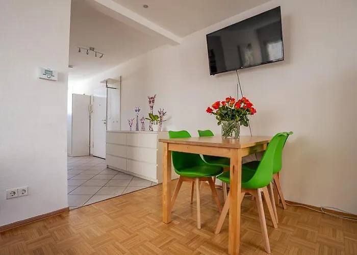 Charlotte Sonnenschein Daire *