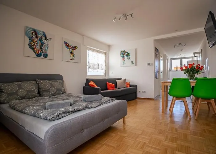 Charlotte Sonnenschein Daire